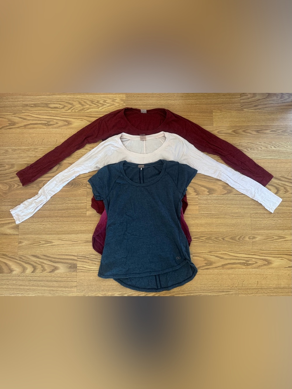 3 x Calia by Carrie Underwood Short & Long Sleeve Tees